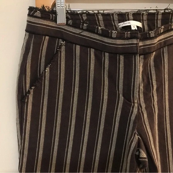 Vince Rare Wide Leg Crop Pants Cotton W/ Frayed top of waistband Size 8 - Picture 3 of 9